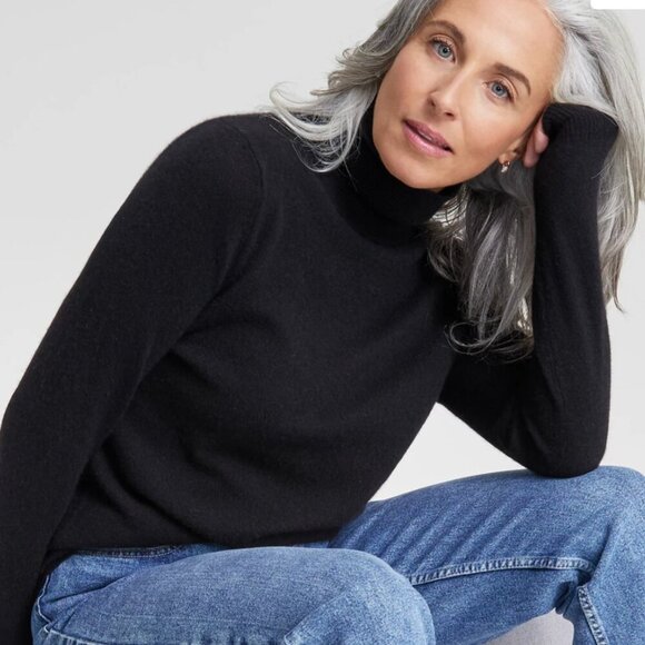 Charter Club Black Cashmere Turtleneck Sweater - Size Large - Picture 1 of 13